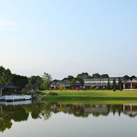 Korat Resort Hotel Nakhon Ratchasima Luaran gambar