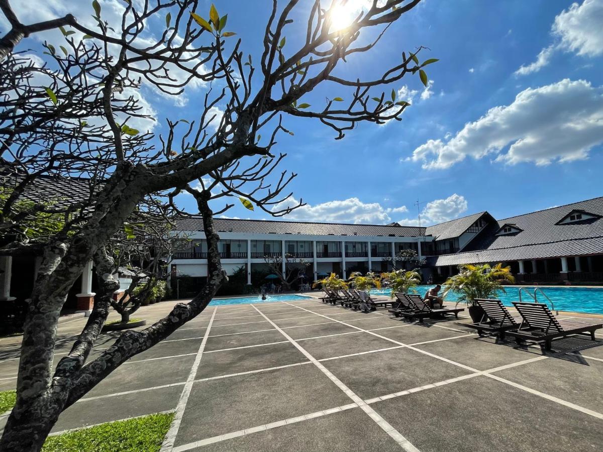 Korat Resort Hotel Nakhon Ratchasima Luaran gambar