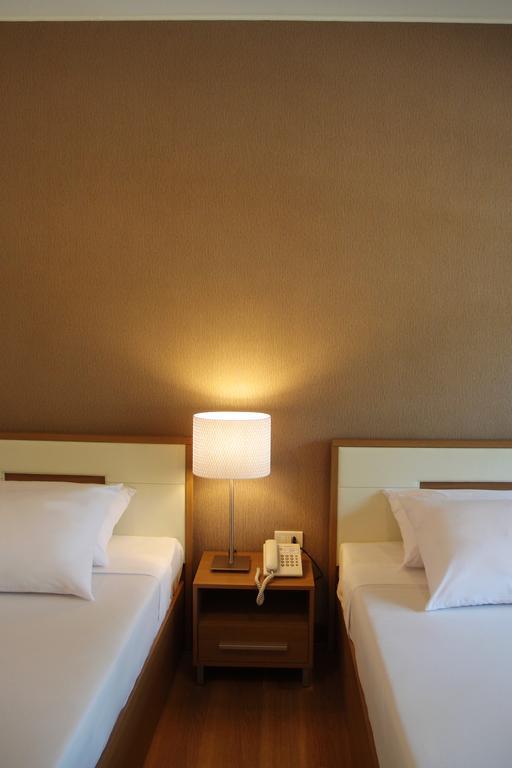 Korat Resort Hotel Nakhon Ratchasima Bilik gambar
